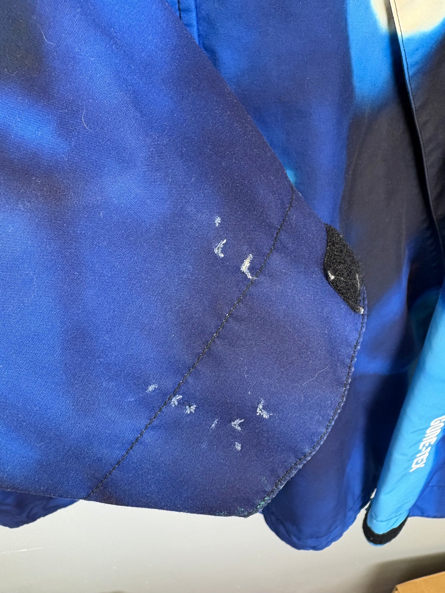 Supreme Nas DMX Belly GORETEX Shell Jacket (2021)