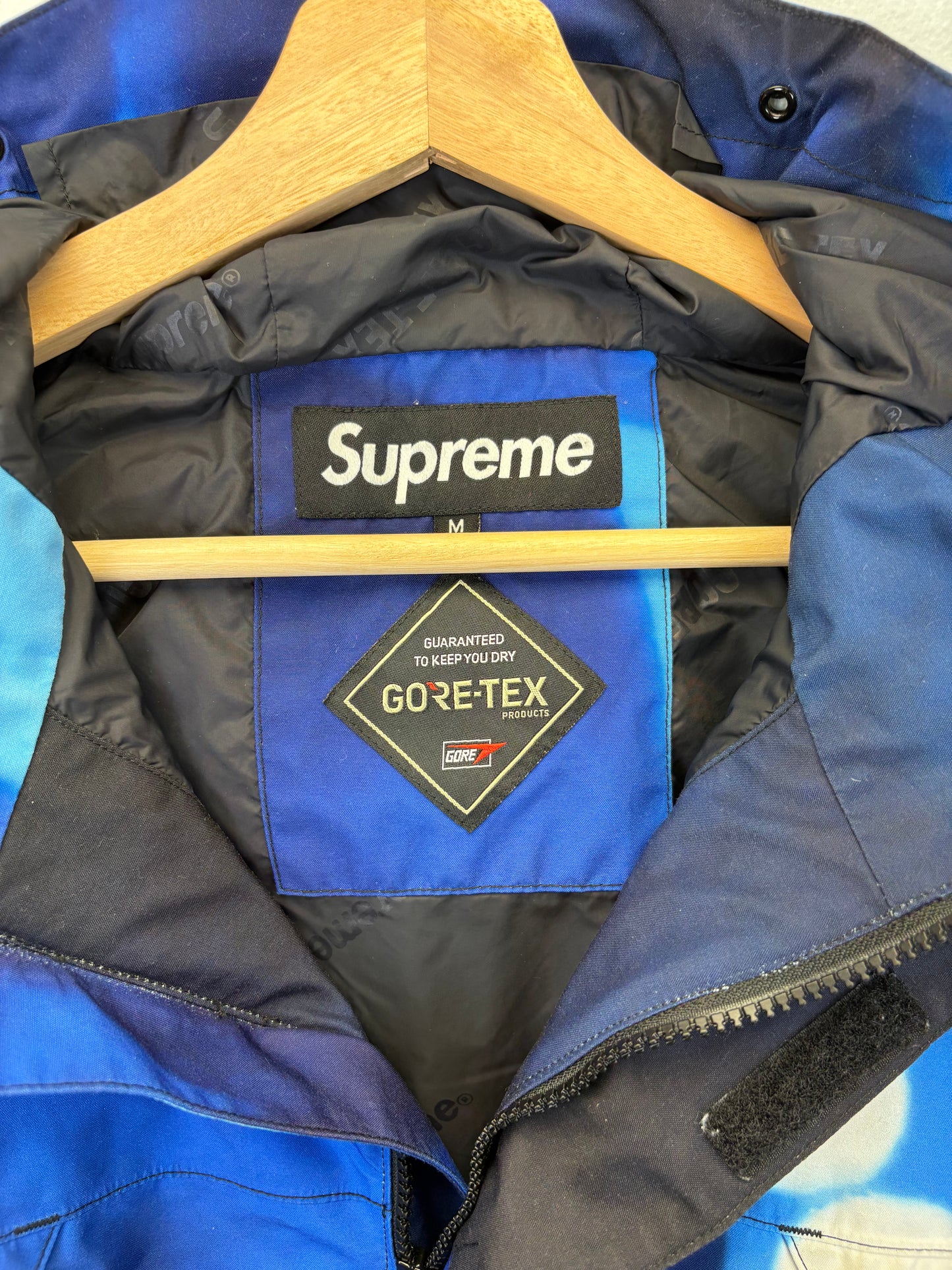 Supreme Nas DMX Belly GORETEX Shell Jacket (2021)
