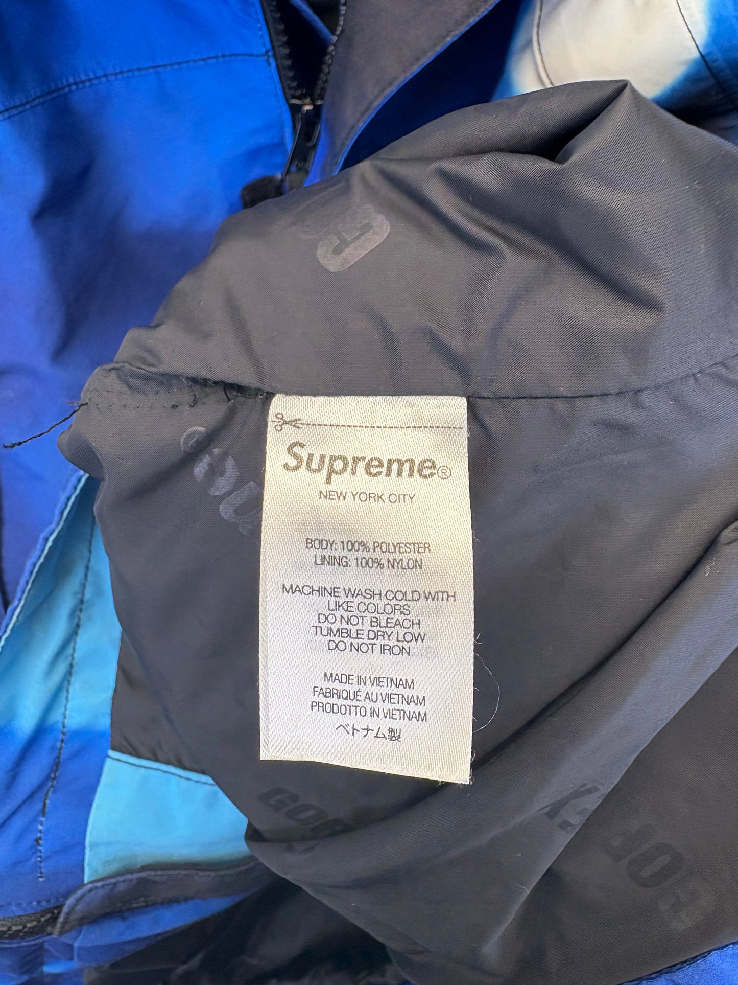 Supreme Nas DMX Belly GORETEX Shell Jacket (2021)
